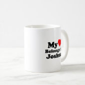 Mug Mon coeur appartient à Joshua (Devant droit)