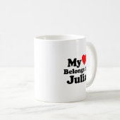 Mug Mon coeur appartient à Julia (Devant droit)