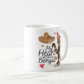 Mug Mon coeur appartient à un chat du Bengale (Devant droit)