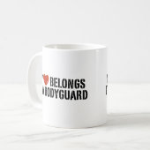 Mug Mon coeur appartient à un garde du corps (Devant gauche)