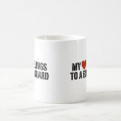 Mug Mon coeur appartient à un garde du corps (Centre)