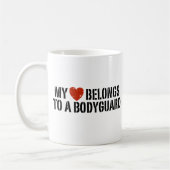 Mug Mon coeur appartient à un garde du corps (Gauche)
