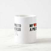 Mug Mon coeur appartient à un policier (Centre)