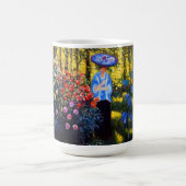 Mug Monet Woman avec un parasol dans le jardin (Centre)