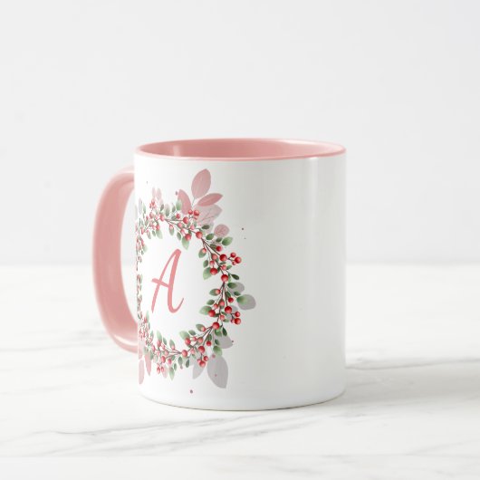 Mug Monogram Christmas Berry Wreath (Devant gauche)