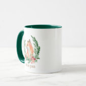 Mug monogramme à couronne de feuillage persistant  (Devant gauche)