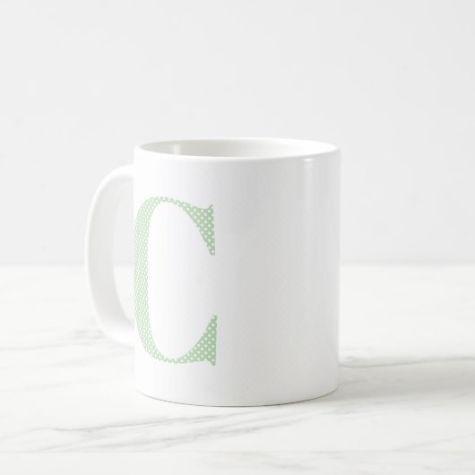Mug Monogramme à points de polka vert pâle et blanc (Devant gauche)