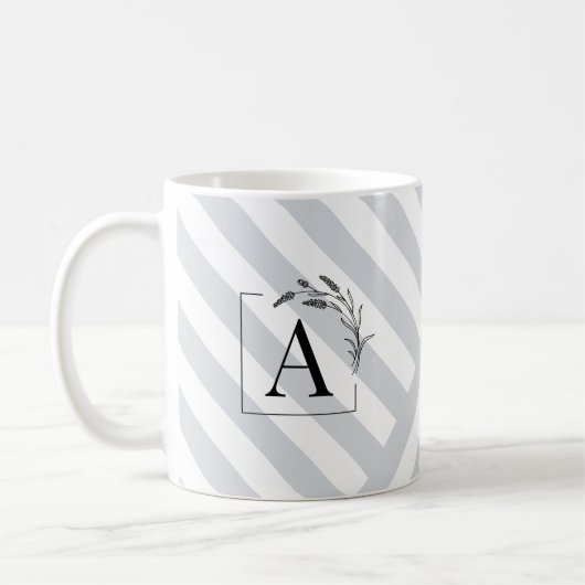 Mug Monogramme aux Brins de Lavande Élégants (Gauche)