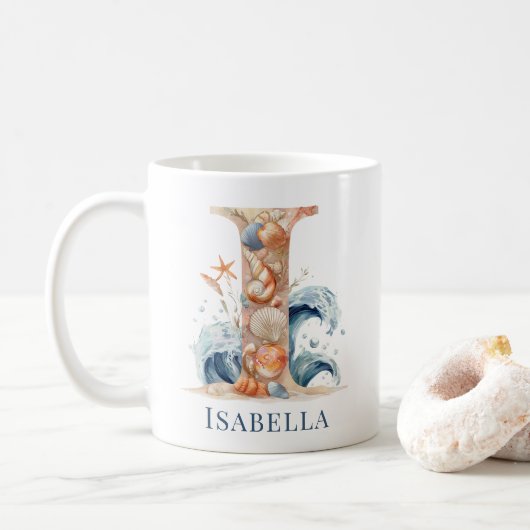 Mug Monogramme côtier personnalisé I Initial Beach (Avec donut)