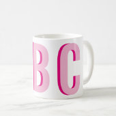 Mug Monogramme de 3 lettres en rose empilée (Devant droit)