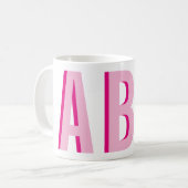 Mug Monogramme de 3 lettres en rose empilée (Devant gauche)
