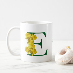 Mug Monogramme de jonquille initiale E personnalisé