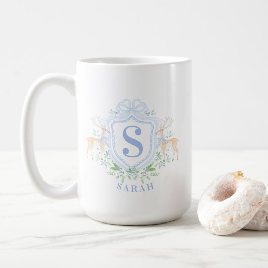 Mug Monogramme de la crête des cerfs de Noël du grand- (Avec donut)