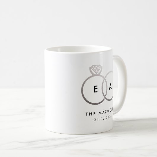 Mug Monogramme de l'anneau Mariage en argent avec date (Devant droit)