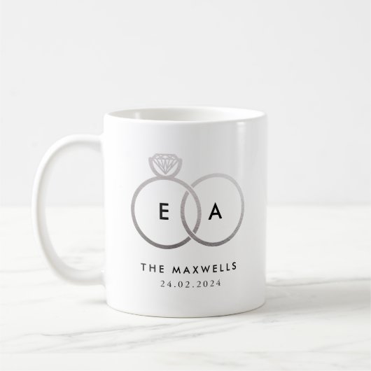 Mug Monogramme de l'anneau Mariage en argent avec date (Gauche)