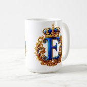 Mug Monogramme de lettre E bleu royal (Devant droit)