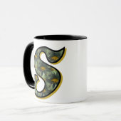 Mug Monogramme de marguerite initiale S (Devant gauche)
