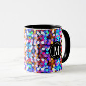 Mug Monogramme de Noël coloré Bokeh Lumières (Devant droit)