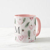Mug Monogramme de Noël en cœurs rose saumon (Devant droit)
