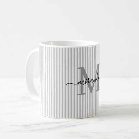 Mug Monogramme de nom de rayure grise moderne (Devant gauche)