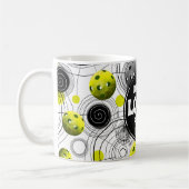 Mug Monogramme de pickleball vert citron (Gauche)