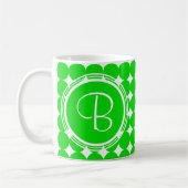 Mug Monogramme de point de polka vert (Gauche)