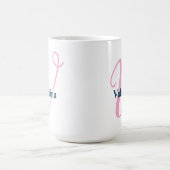 Mug Monogramme de script rose "V" avec nom de marine (Centre)