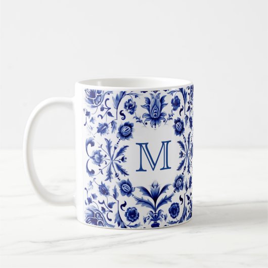Mug monogramme design bleu delft (Gauche)
