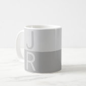 Mug Monogramme d'initiales modernes Gris clair et Gris (Devant gauche)