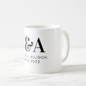 Mug monogramme élégant chocolat mariage faveur (Devant droit)