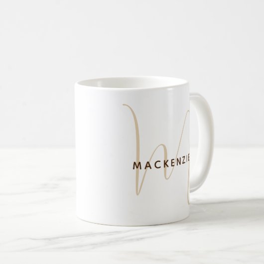 Mug Monogramme Élégant Nom de script Simple Moderne (Devant droit)