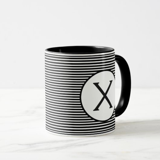 Mug Monogramme en bande noire (Devant droit)