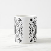 Mug Monogramme fleuri romantique noir et blanc (Centre)
