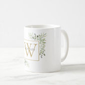 Mug Monogramme Floral de Feuillage en Or Moderne (Devant droit)