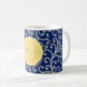 Mug Monogramme floral girly élégant de motif de bleu (Devant droit)