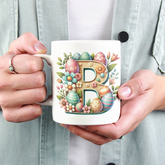 Mug Monogramme floral personnalisé de Pâques avec nom