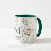 Mug Monogramme floral rose crème romantique (Devant droit)