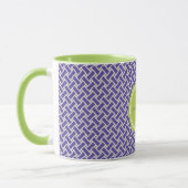 Mug Monogramme géométrique en arête de poisson pourpre (Gauche)