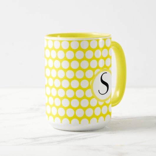 Mug Monogramme Initial Jaune Clair Points Blancs (Devant droit)