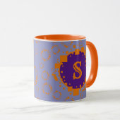 Mug Monogramme Initial Violet Orange Digital Bits Art (Devant droit)