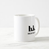 Mug Monogramme minimum classique élégant noir et blanc (Devant droit)