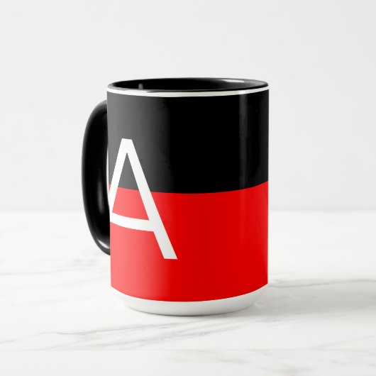 Mug Monogramme moderne à deux tons (Devant gauche)