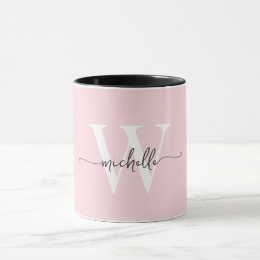 Mug Monogramme moderne Blush Nom Calligraphie Script (Centre)