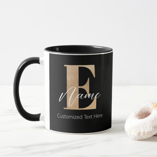 Mug Monogramme moderne E & Nom initial Personnalisé (Avec donut)