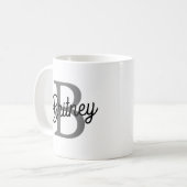 Mug Monogramme moderne élégant Nom noir Gris noir Scri (Devant gauche)