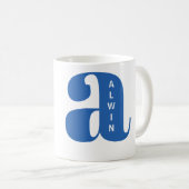 Mug Monogramme moderne initial avec nom personnalisé (Devant droit)