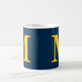 Mug Monogramme Moderne Lettre Initiale Simple (Centre)