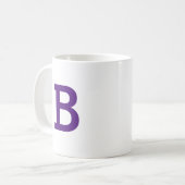 Mug Monogramme moderne minimal Lettre initiale violet (Devant gauche)