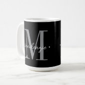 Mug Monogramme Moderne Minimaliste Noir Blanc (Devant gauche)