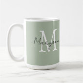 Mug Monogramme Moderne Nom Vert Sauge (Gauche)